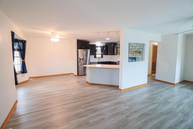 3105 Beth Lane, Holmen, WI 54636