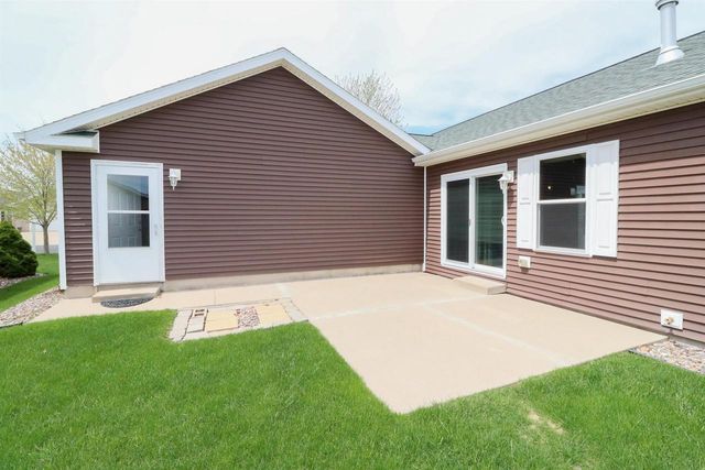 3105 Beth Lane, Holmen, WI 54636