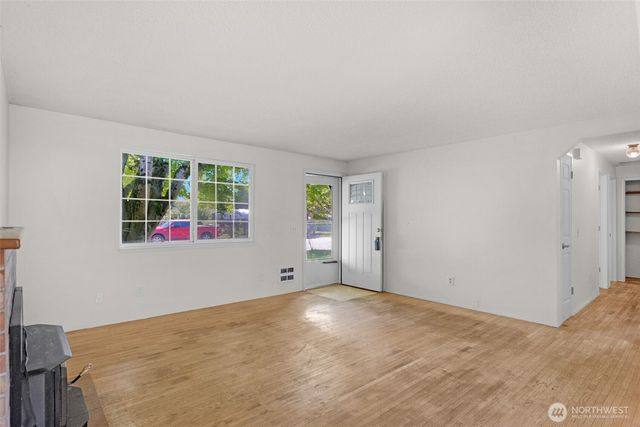 5709 91st Place NE, Marysville, WA 98270