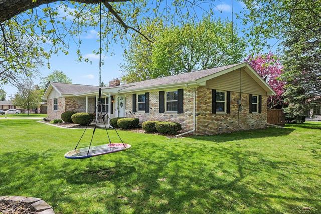 2941 Badger Place, Saginaw Twp, MI 48603