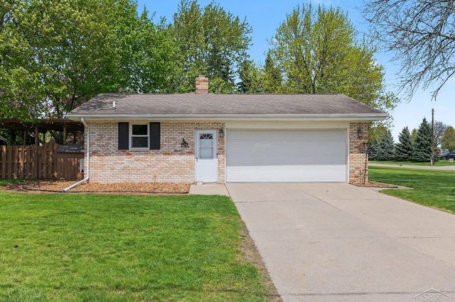 2941 Badger Place, Saginaw Twp, MI 48603