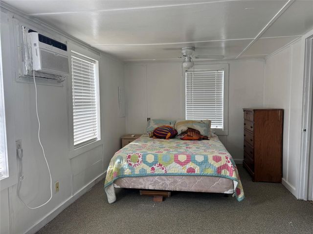 441 Cr-441f, Brazoria, TX 77422