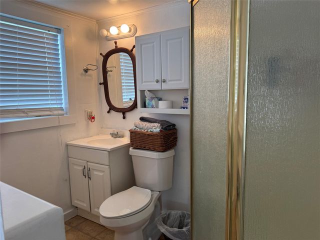 441 Cr-441f, Brazoria, TX 77422