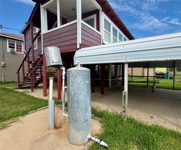 441 Cr-441f, Brazoria, TX 77422