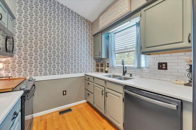 728 HARRISON AVE, Salem, VA 24153