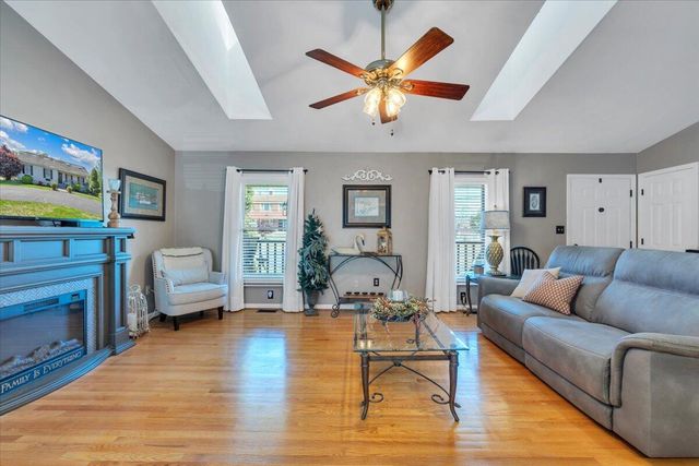 728 HARRISON AVE, Salem, VA 24153