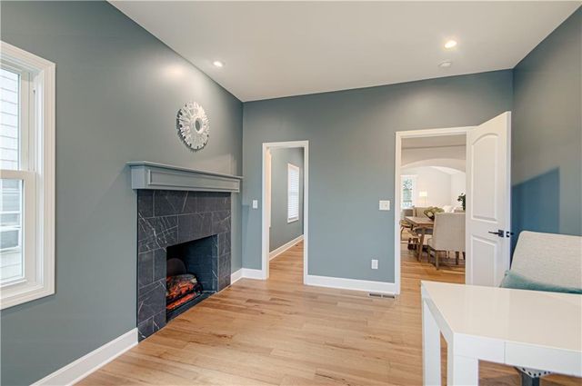 4113 W 67th Street, Prairie Village, KS 66208