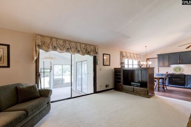 1917 Dixon Lane, Camden, SC 29020