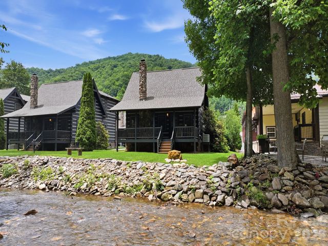 62 Rachels Circle, Maggie Valley, NC 28751