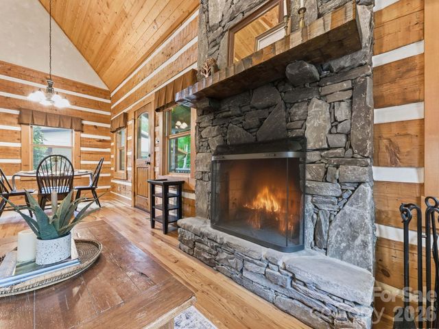 62 Rachels Circle, Maggie Valley, NC 28751