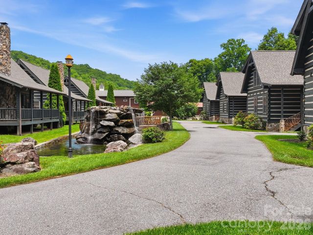 62 Rachels Circle, Maggie Valley, NC 28751