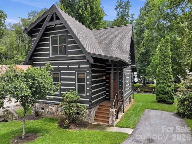 62 Rachels Circle, Maggie Valley, NC 28751