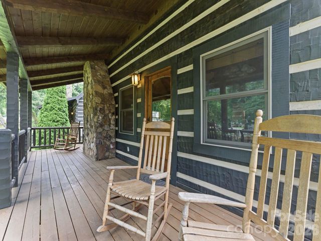 62 Rachels Circle, Maggie Valley, NC 28751