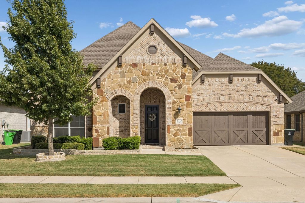 1713 Angus Drive, Little Elm, TX 75068