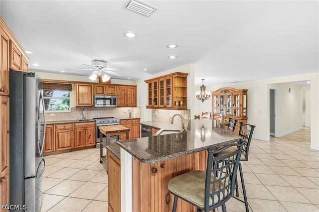 14221 Clubhouse DR, Bokeelia, FL 33922