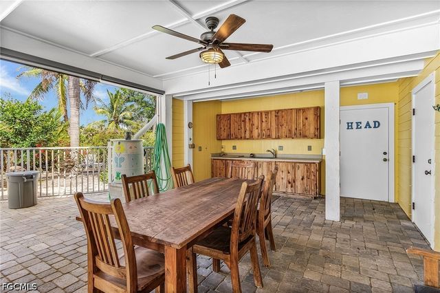 14221 Clubhouse DR, Bokeelia, FL 33922