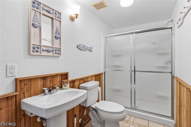 14221 Clubhouse DR, Bokeelia, FL 33922