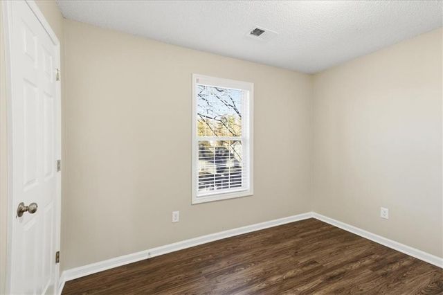 4008 Mount Vernon Drive, Woodstock, GA 30189