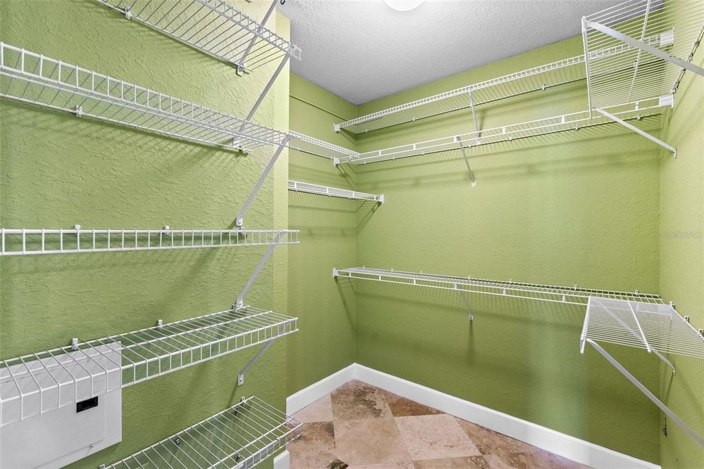 Image 15 of property listing at 204 E SOUTH STREET 6057, Orlando, FL 32801