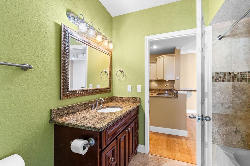 Image 20 of property listing at 204 E SOUTH STREET 6057, Orlando, FL 32801