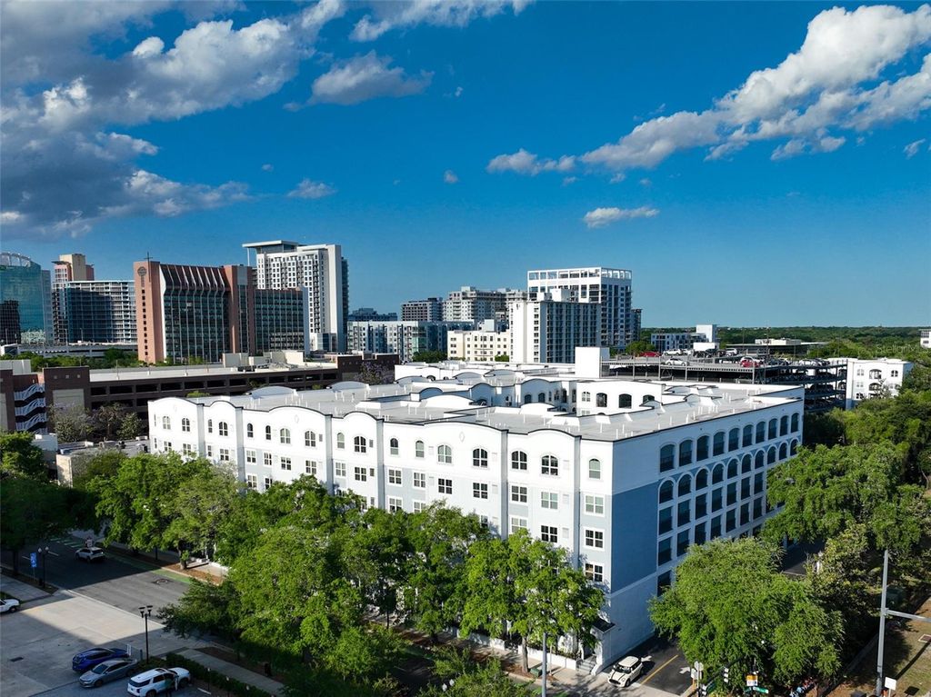 Image 31 of property listing at 204 E SOUTH STREET 6057, Orlando, FL 32801