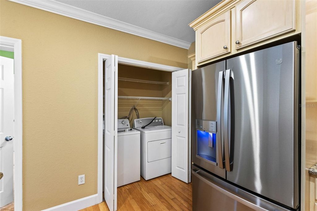 Image 7 of property listing at 204 E SOUTH STREET 6057, Orlando, FL 32801