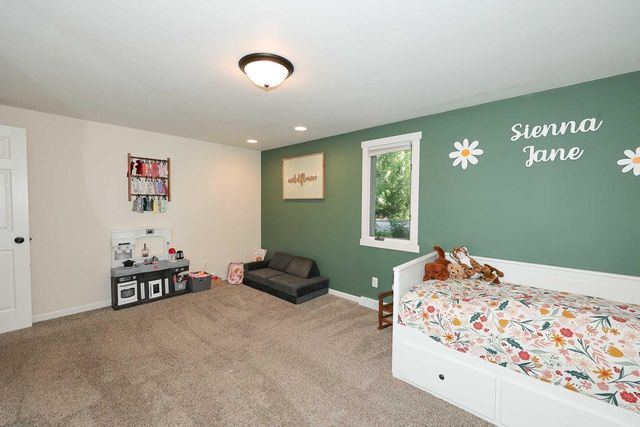 4908 Anker ROAD, Racine, WI 53405