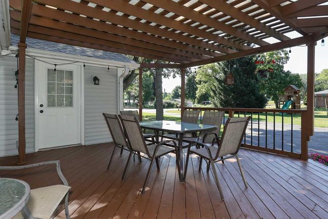 4908 Anker ROAD, Racine, WI 53405