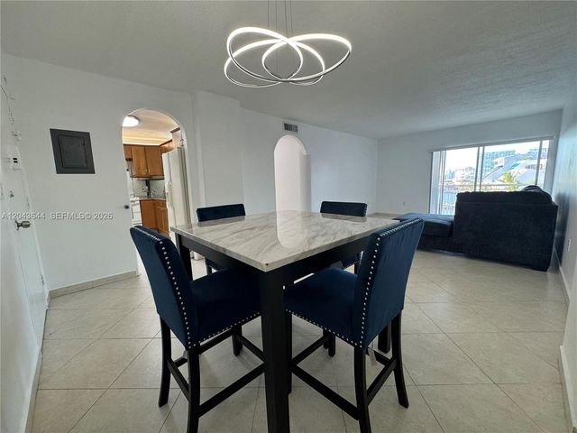 400 Kings Point Drive 411, Sunny Isles Beach, FL 33160