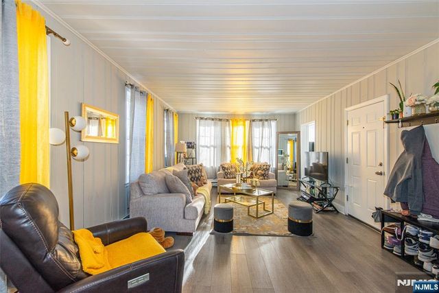 413 Beardsley Avenue, Bloomfield, NJ 07003