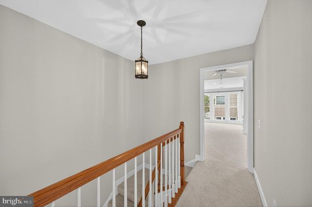 13717 MAPLE SUGAR LN, Herndon, VA 20171