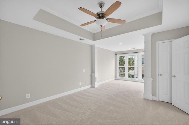 13717 MAPLE SUGAR LN, Herndon, VA 20171