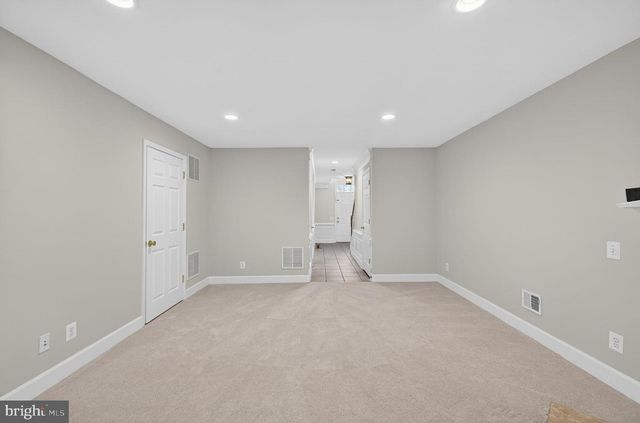 13717 MAPLE SUGAR LN, Herndon, VA 20171