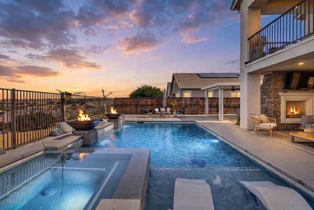 2315 Ranch View Dr, Rocklin, CA 95765