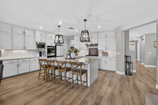 2315 Ranch View Dr, Rocklin, CA 95765