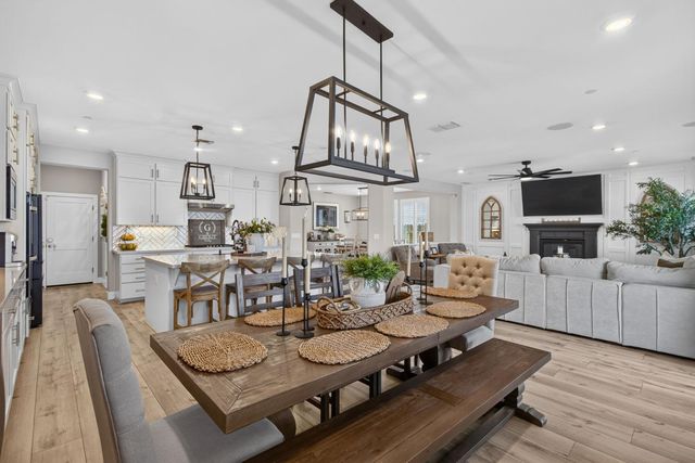 2315 Ranch View Dr, Rocklin, CA 95765