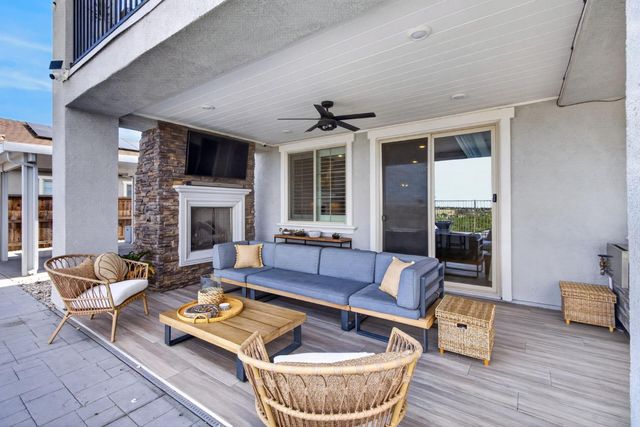 2315 Ranch View Dr, Rocklin, CA 95765