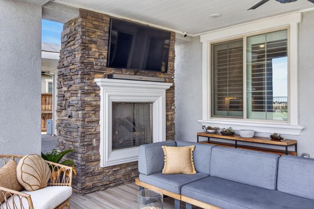 2315 Ranch View Dr, Rocklin, CA 95765