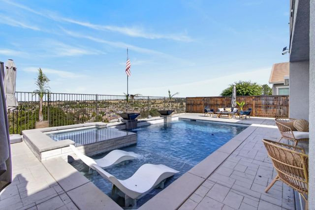 2315 Ranch View Dr, Rocklin, CA 95765