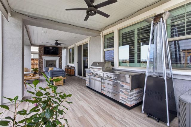 2315 Ranch View Dr, Rocklin, CA 95765