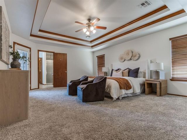 10604 NW 38th Street, Yukon, OK 73099