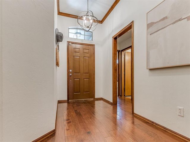 10604 NW 38th Street, Yukon, OK 73099