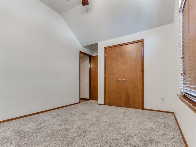 10604 NW 38th Street, Yukon, OK 73099