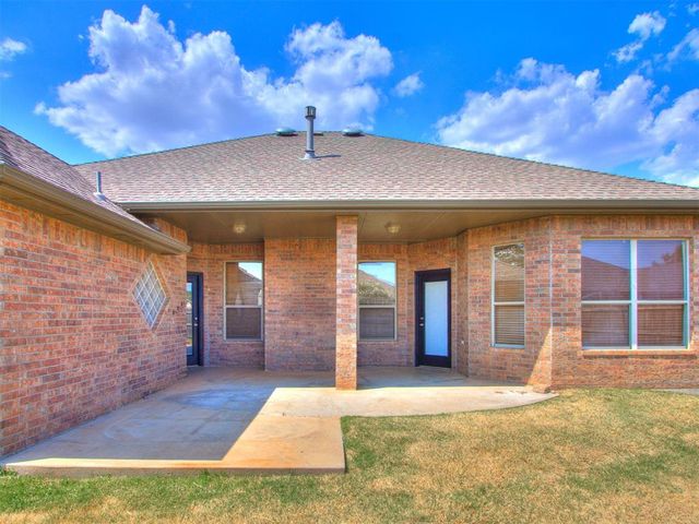 10604 NW 38th Street, Yukon, OK 73099