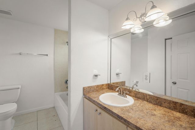 2241 NW 3rd Street, Pompano Beach, FL 33069