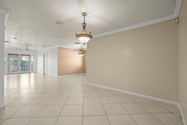 2241 NW 3rd Street, Pompano Beach, FL 33069