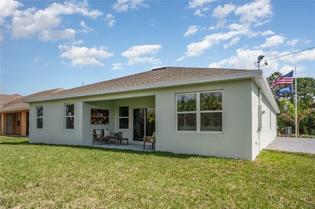 820 Mulberry Street, Sebastian, FL 32958