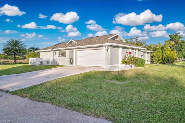 801 SE 41st ST, Cape Coral, FL 33904