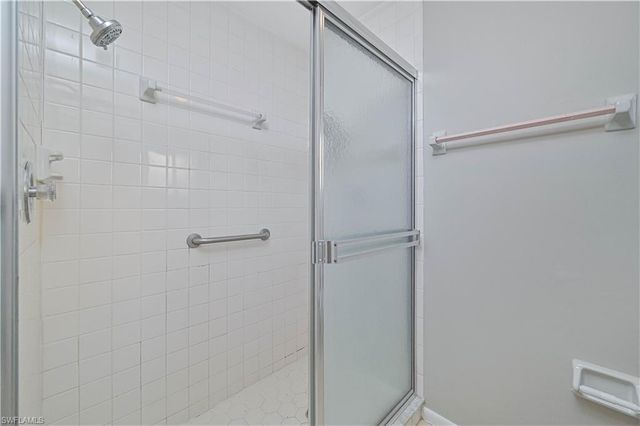 801 SE 41st ST, Cape Coral, FL 33904