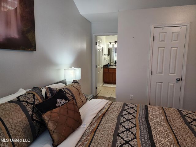 1270 Century Oaks Drive, A, Gulfport, MS 39507